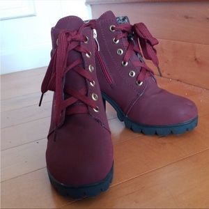 NWOT Maroon red heeled ankle boots / booties